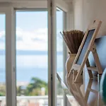 Trstenik Apartment, Cute Place With Sea View アパート
