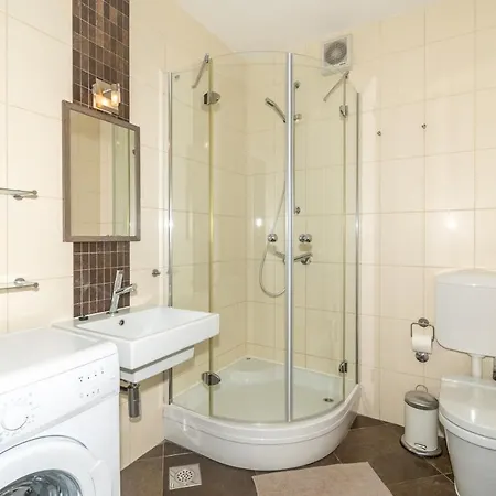 Appartement Trstenik Apartment, Cute Place With Sea View