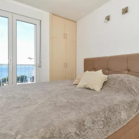 アパート Trstenik Apartment, Cute Place With Sea View