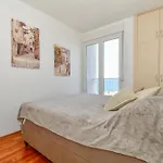 Trstenik Apartment, Cute Place With Sea View Split