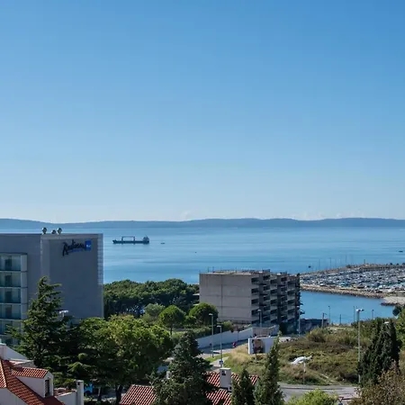 Trstenik Apartment, Cute Place With Sea View * 스플리트