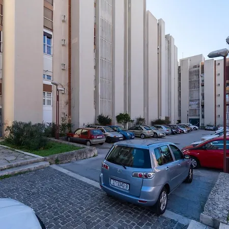 Appartement Trstenik Split